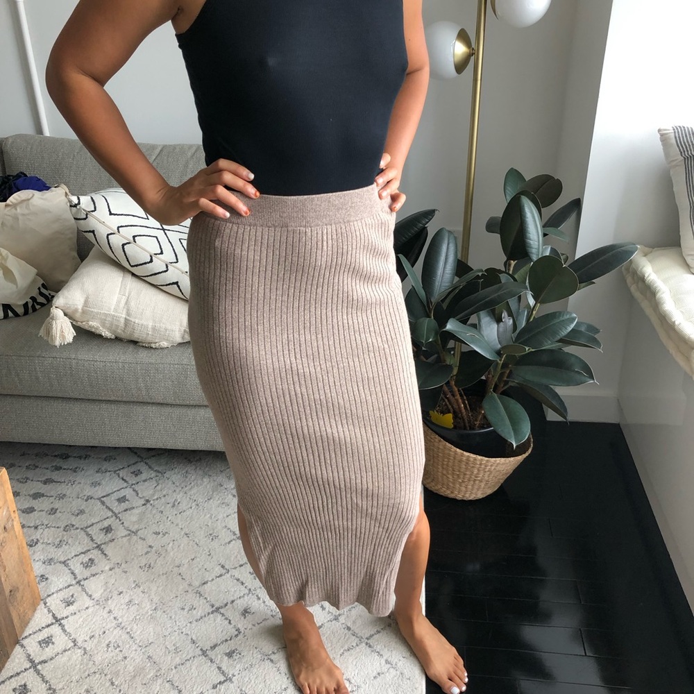 NEW super soft Oatmeal knit maxi skirt M